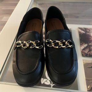 Woman’s loafers